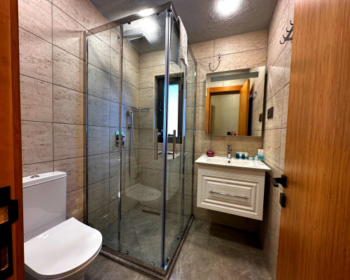 Olivia - 2 Bedroom House - Qalaciq